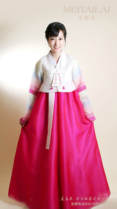 遂宁民族风酒店服装订制